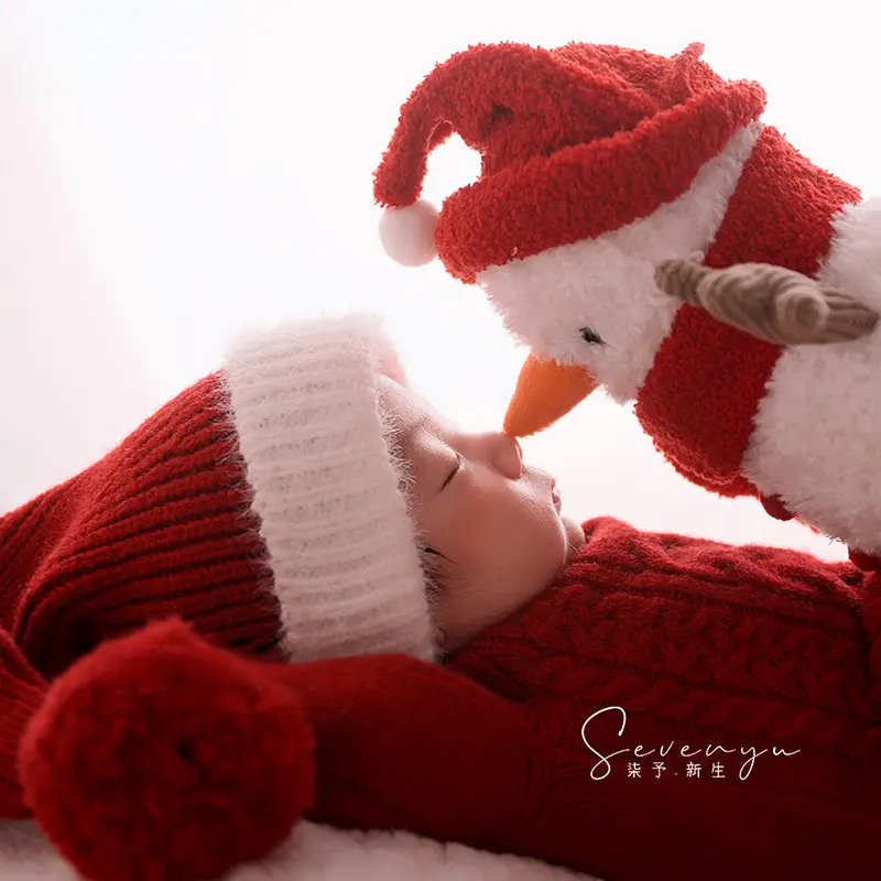 2026 Snowman Theme Set - Red Festive Newborn Photography Props Collection - Image 3